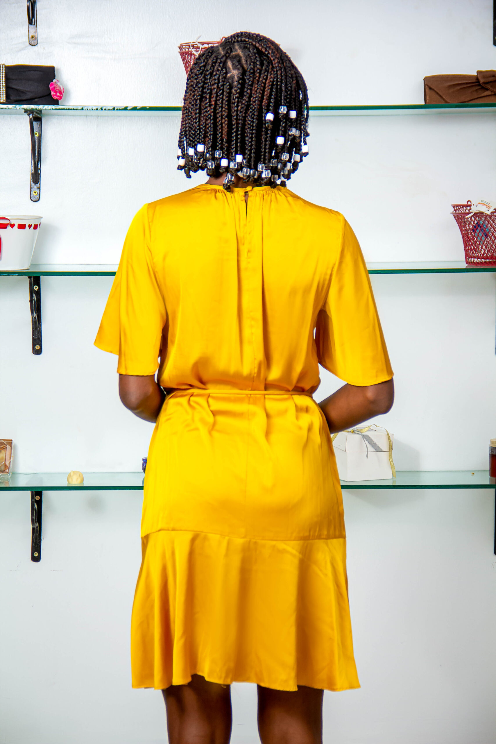 DONNA MORGAN - Image 4