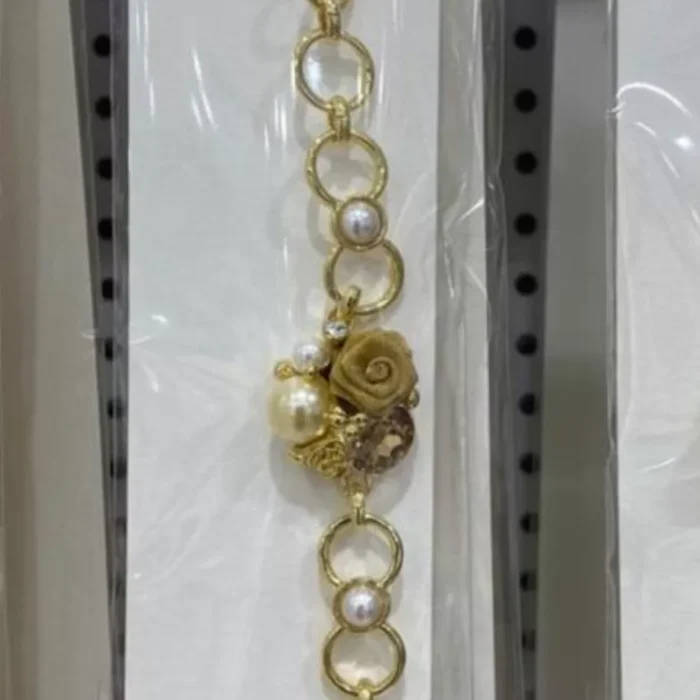 jpg108BGOLD RINGS BRACELET WITH GOLD TISSUE ROSEGOLD CRYSTALS WHITE PEARLS