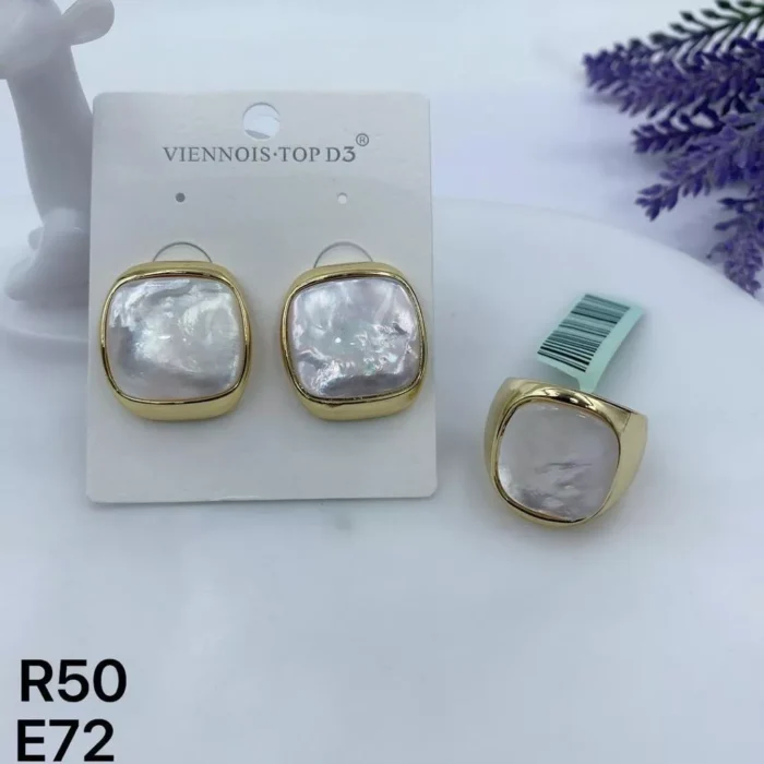 VIENNOIS GOLD SQUARE BASE WITH MILKY PEARL CENTER EARRING AND MATCHING RING