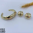 jpg20 BE GOLD EARRING WITH PEACH AND MILKY CREAM ENCASED CRYSTAL STONES AND MATCHING BANGLE