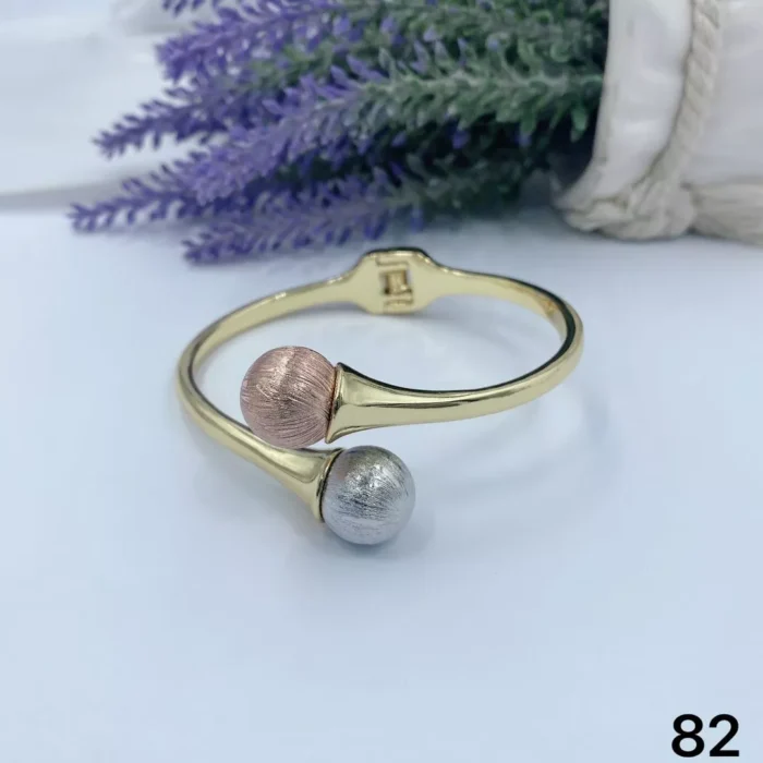 VIENNOIS GOLD AND TWO TONE BALLS BANGLE