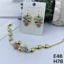 VIENNOIS GOLD OVAL WITH MILKY, PINK,TEAL.BEIGE EARRING AND BRACELET SET