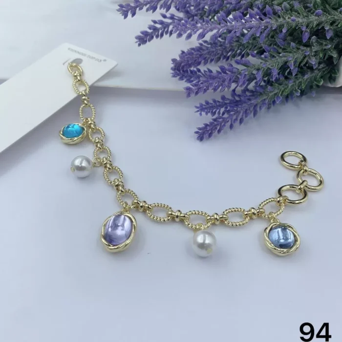 jpg6BLUE PURPLE PALE BLUE CRYSTAL GLASS AND WHITE PEARL BALLS BRACELET