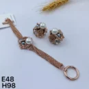 jpg89EBROSE GOLD MESH CHAINS WITH WHITE PEAR STONETISSUE ROSE BRACELET