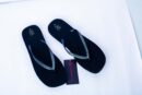 NO BOUNDARIES BLACK FLIP FLOP WITH TRANSPARENT STRAPS WITH SHIMMER